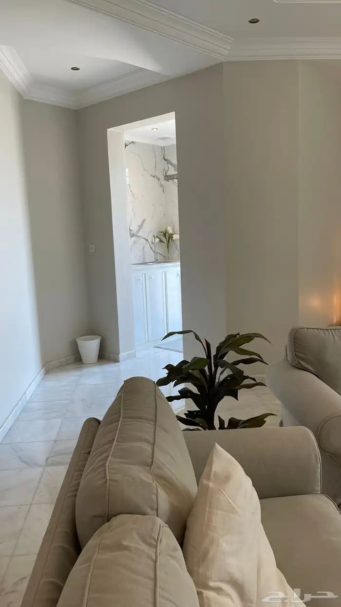 فيلا مؤثثة للايجار على طريق الملك مفروشة Furnished villa 10
