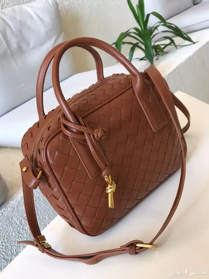 شنط وشوزات هاي كواليتي 13