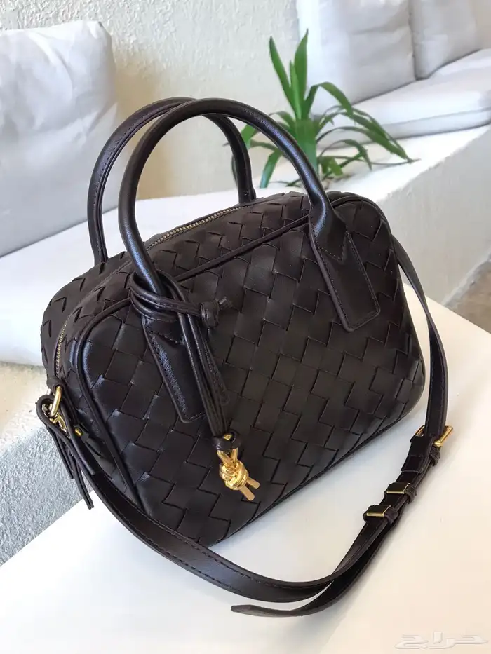 شنط وشوزات هاي كواليتي 14