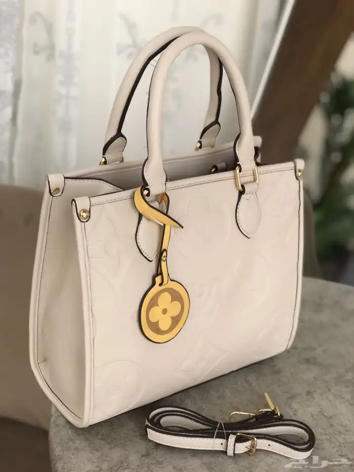 شنط وشوزات هاي كواليتي 11