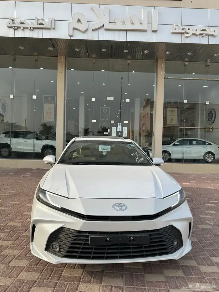 تويوتا كامري E PLUS 2025 2
