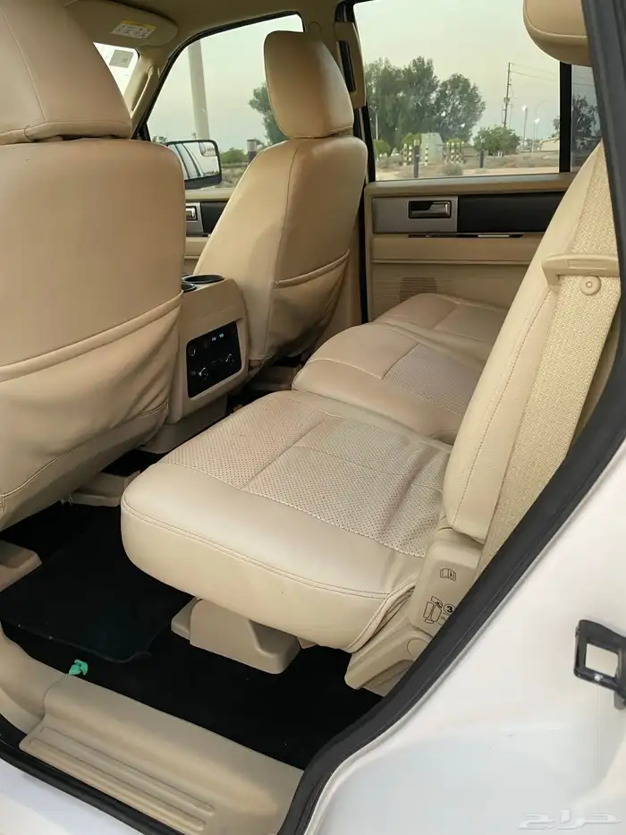 للبيع فورد اكسبدشن XLT 2016 دبل بريميFord Expedition 6