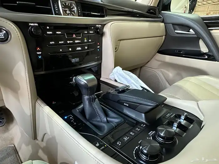 جيب لكزس م LX 2021 بحالة الوكالة تم البيع 47