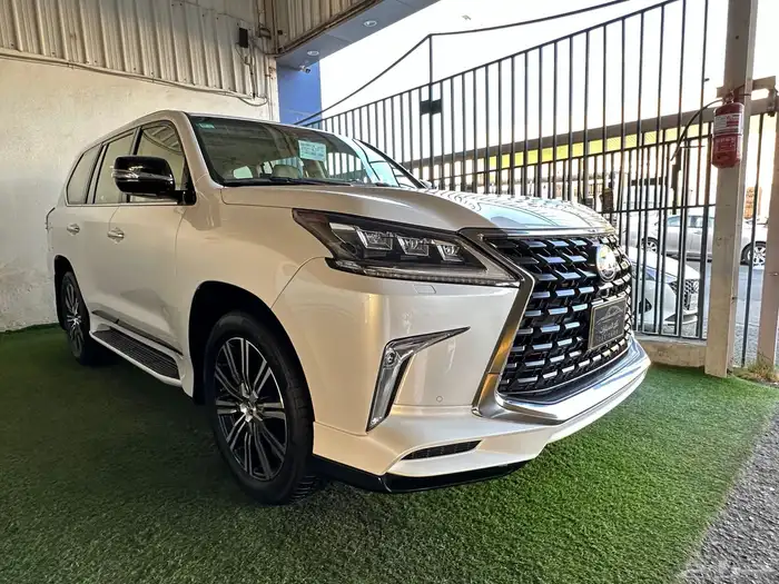 جيب لكزس م LX 2021 بحالة الوكالة تم البيع 9