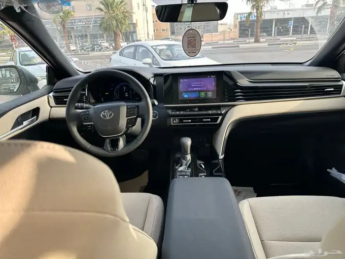 تويوتا كامري E PLUS 2025 13