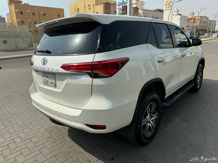 للبيع تويوتا فورشنير 2021 4