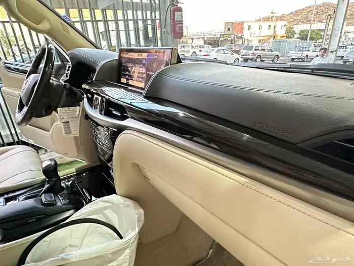 جيب لكزس م LX 2021 بحالة الوكالة تم البيع 67