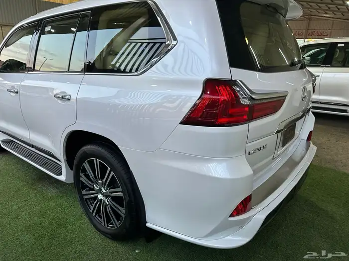 جيب لكزس م LX 2021 بحالة الوكالة تم البيع 72