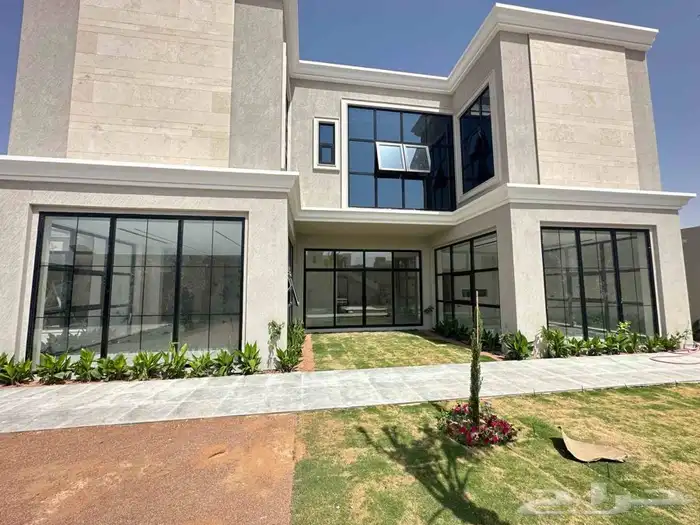 تركيب جميع قطاعات الالمنيوم والدرايش والشتر والاستلكشر 17