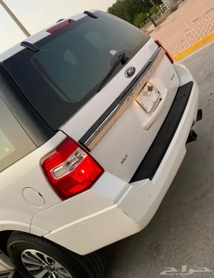 للبيع فورد اكسبدشن XLT 2016 دبل بريميFord Expedition 2