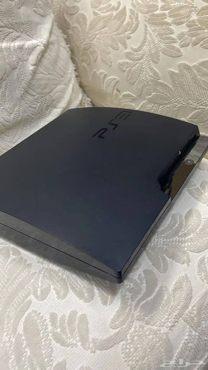 للبيع سوني 3 مهكر فيه 3000 لاف لعبه سوني1و2و3 منوعه نظيف 2