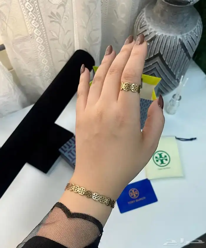طقم ماركة اسواره وخاتم درجه اولى توصيل لجميع المناطق 2