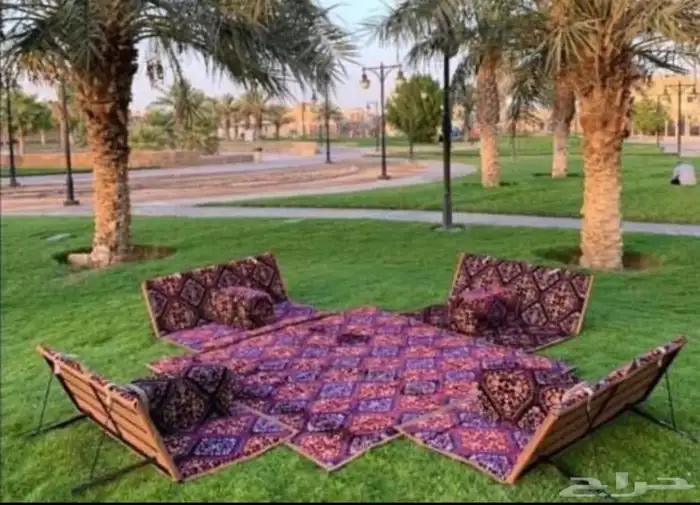 أطقم جلسات حديد 9 قطع 10