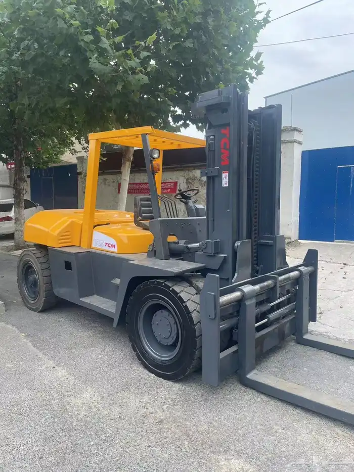 إيجار رافعات شوكيه وسيزر لفت ومان لفت 3