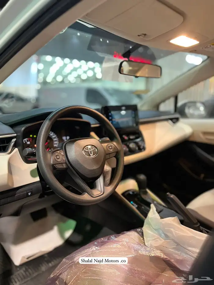 تويوتا كورولا 2025 ب1.190 شهريا عملاء بنك الانماء 3