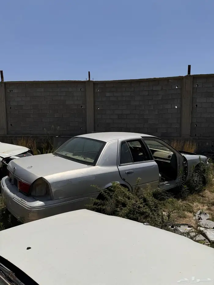 فورد تشليح قطع غيار 17