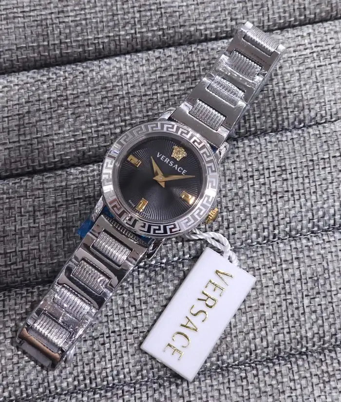 ساعات ماركات عالميه 75