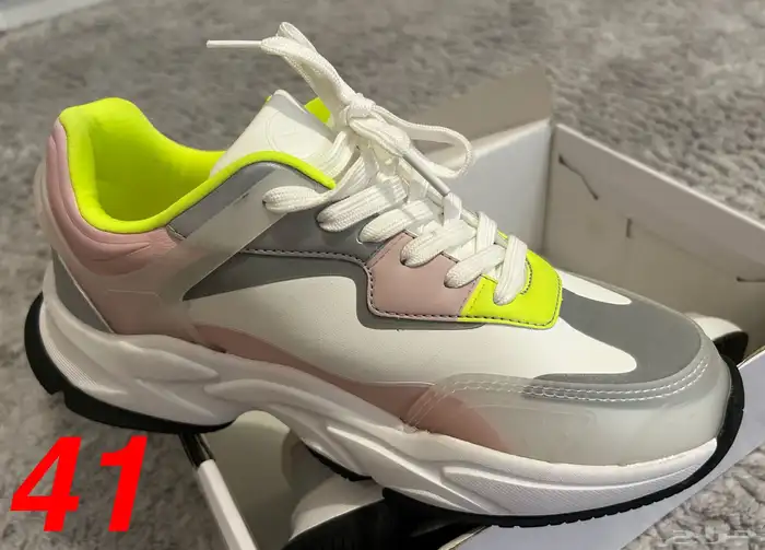 احذية ميلانو اصلية جديدة بالكرتون 16