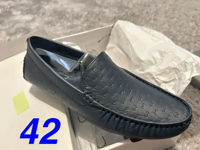 احذية ميلانو اصلية جديدة بالكرتون 2