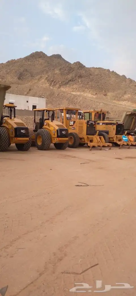 تنفيذ جميع الاعمال المدنيه وتوريد جميع انواع التربه وتأجير ا 0