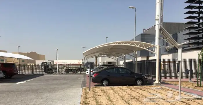 توريد وتركيب مشاريع مظلات مواقف سيارات بافضل الاسعار وضمان 13