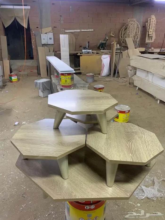 طاولات ارضي 9