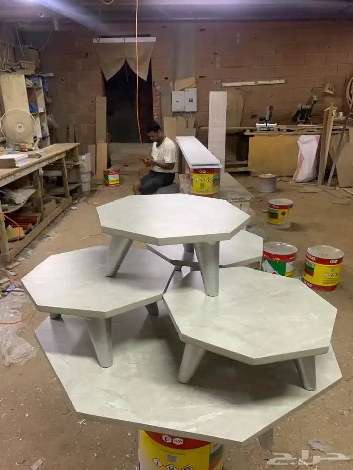 طاولات ارضي 13