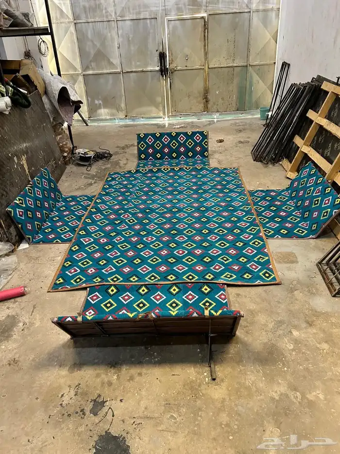 أطقم جلسات حديد 9 قطع 23