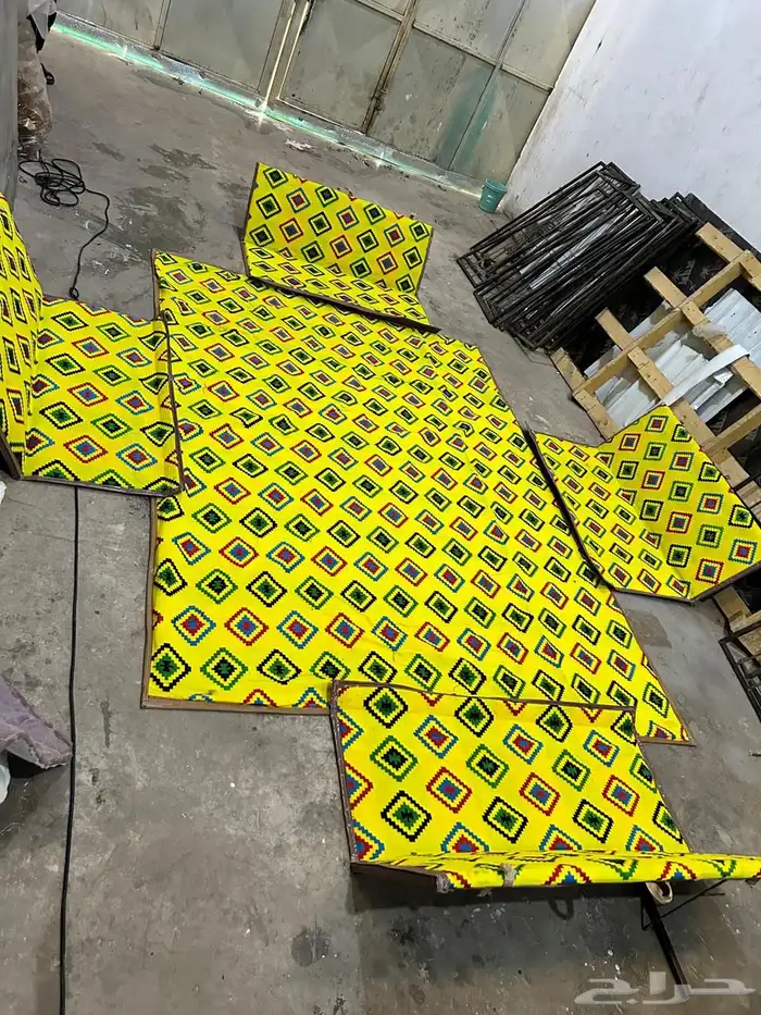 أطقم جلسات حديد 9 قطع 18