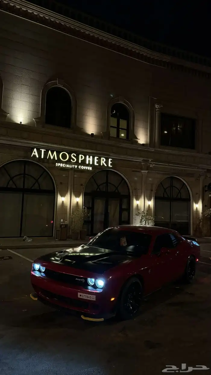 challenger SRT HELLCAT 9