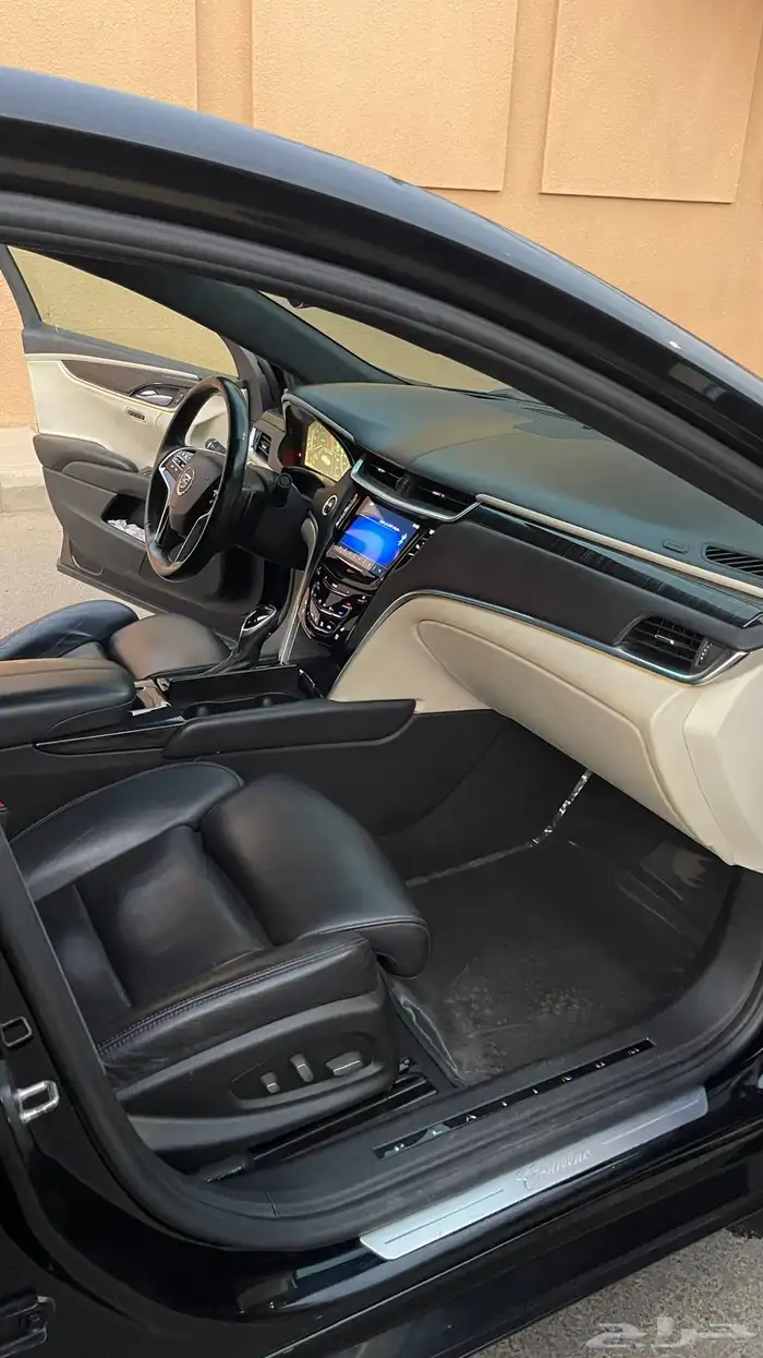 كاديلاك XTS-V 2015 10