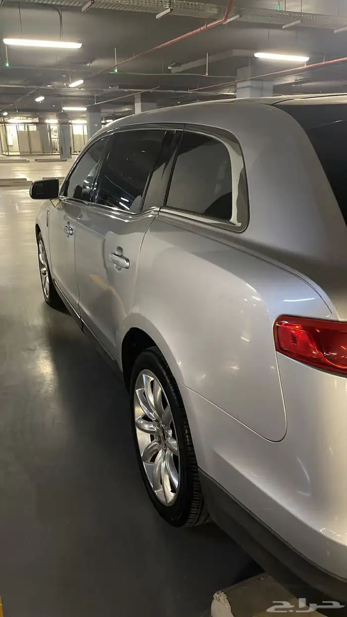 لنكولن LINCOLN MKT 10