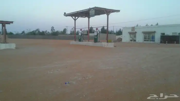 محطة محروقات للبيع اوالبدل غرب قرية الحيانه 2