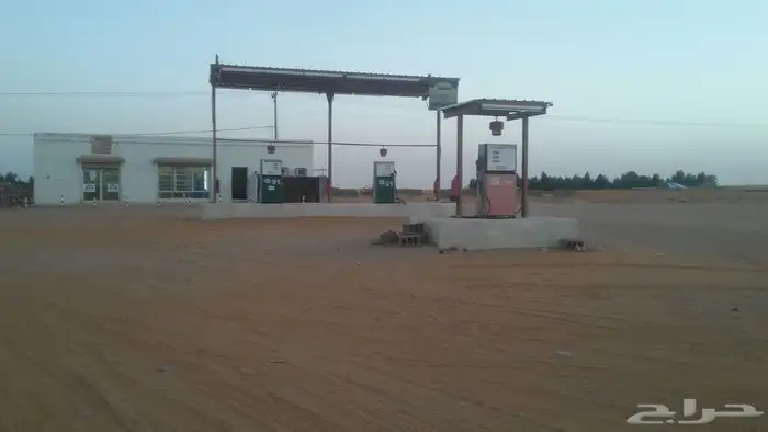 محطة محروقات للبيع اوالبدل غرب قرية الحيانه 3