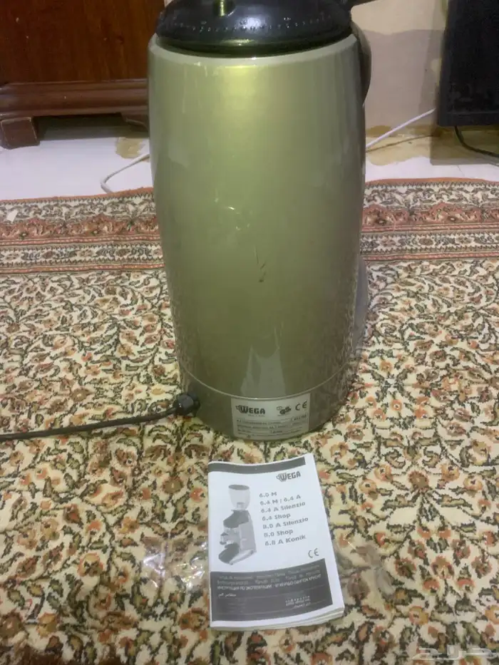 مطحنة قهوة اوربية ومطحنةسج ومطحنة اخرى نظيفة جدا 8