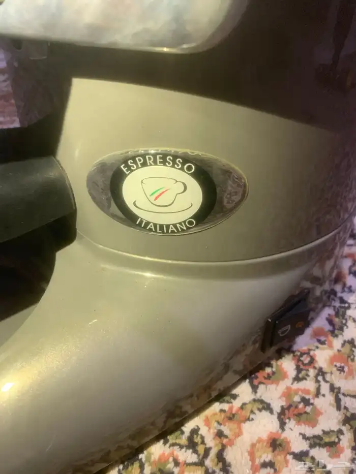 مطحنة قهوة اوربية ومطحنةسج ومطحنة اخرى نظيفة جدا 6