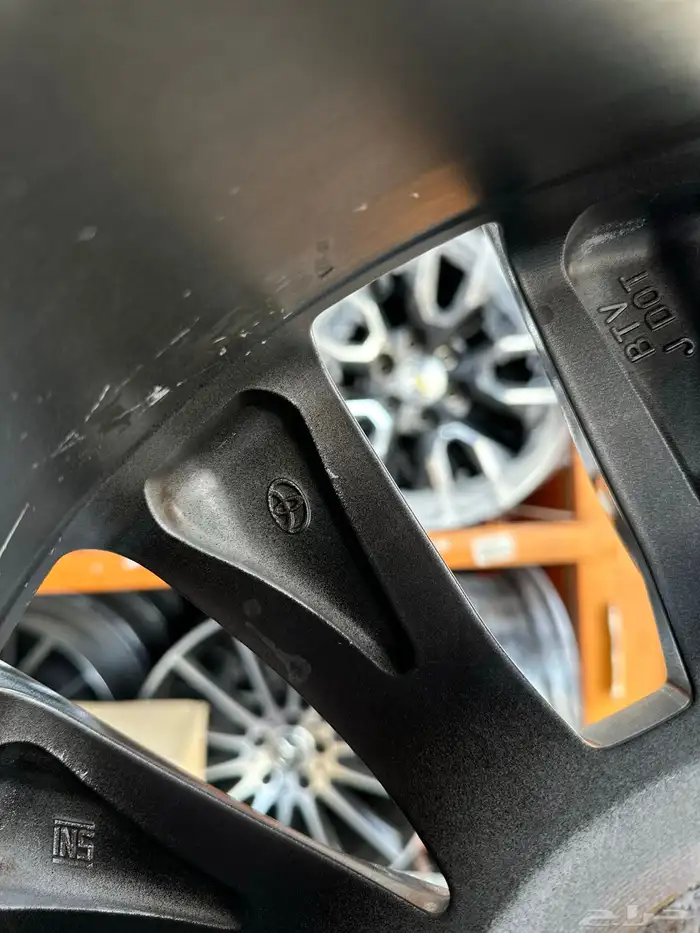 جنوط جيب لاندكروزر 2024 اصلي وكاله مقاس 20 5