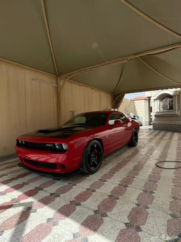 challenger SRT HELLCAT 32