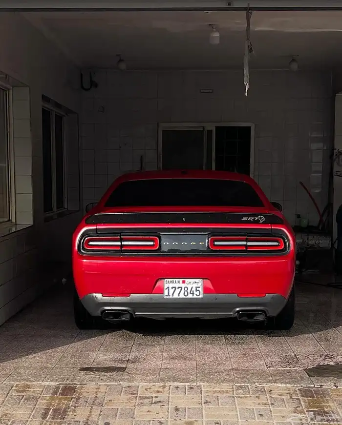 challenger SRT HELLCAT 24