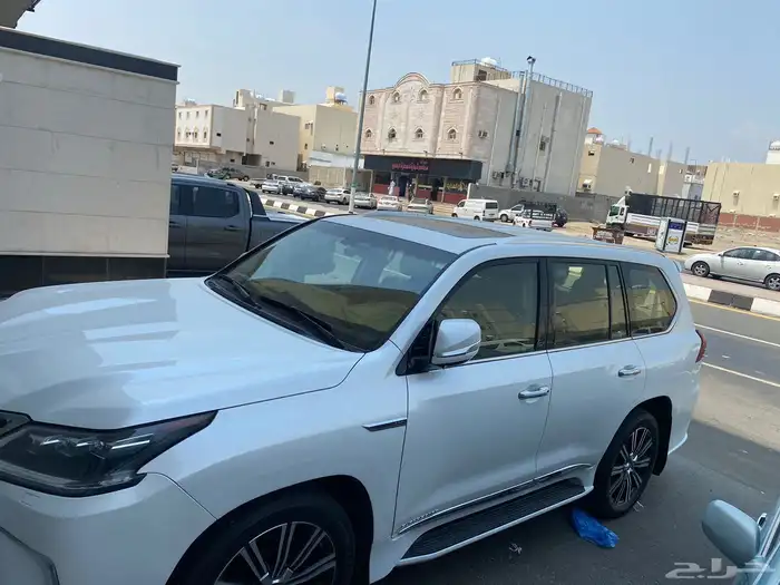 جيب لكزس2018 LX 570 نظيف (تم البيع) 2