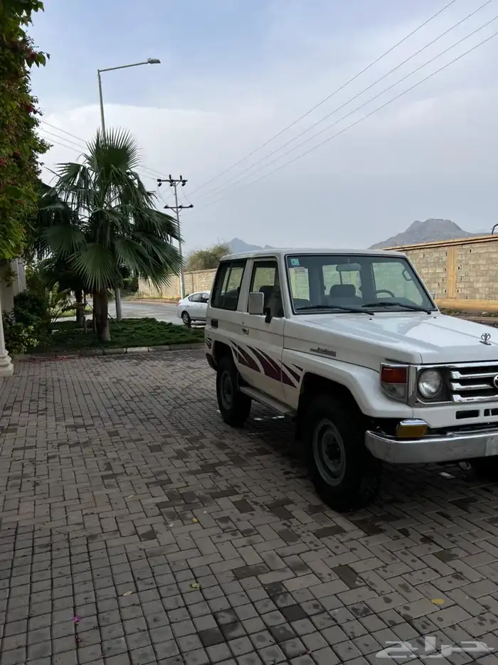 جيب ربع 2005 ماشي 96 الف محايل عسير ابها 8