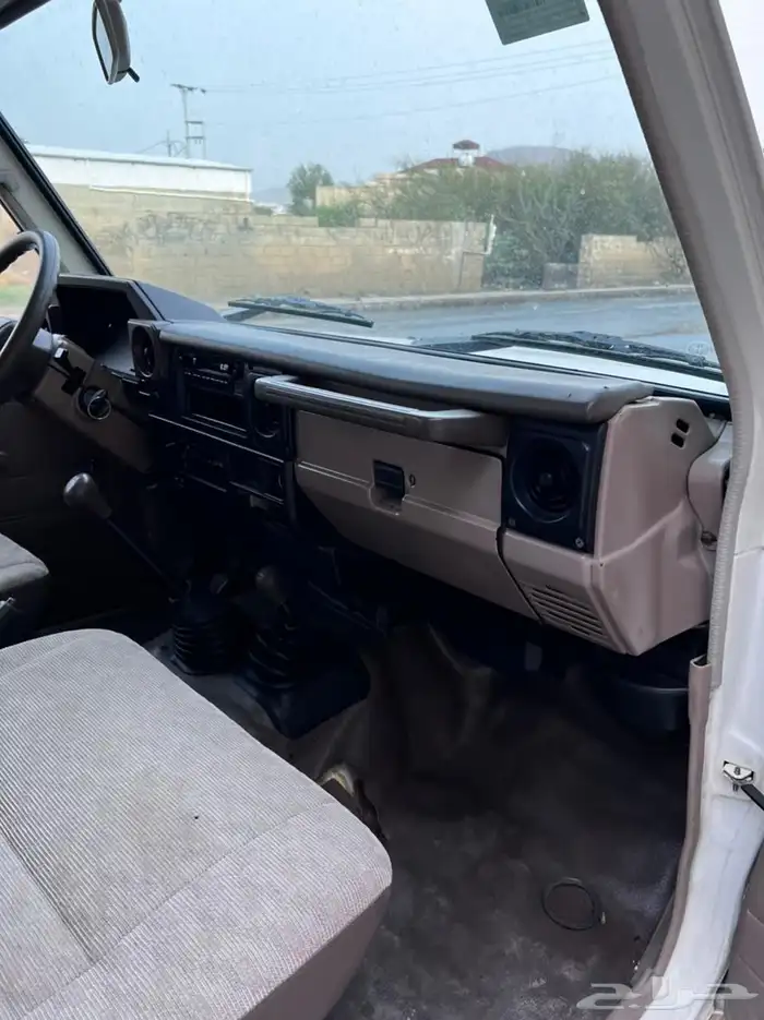 جيب ربع 2005 ماشي 96 الف محايل عسير ابها 48