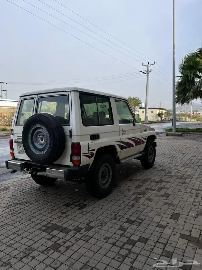 جيب ربع 2005 ماشي 96 الف محايل عسير ابها 15