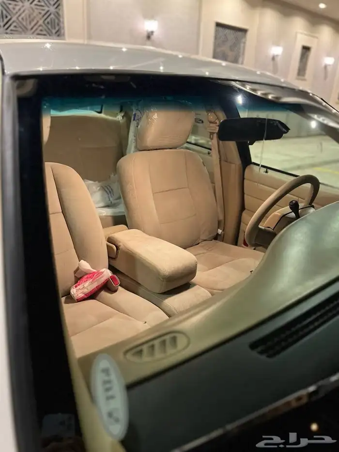 فورد بوليسي 2011 ماشي 106 الاف (تم البيع) 12