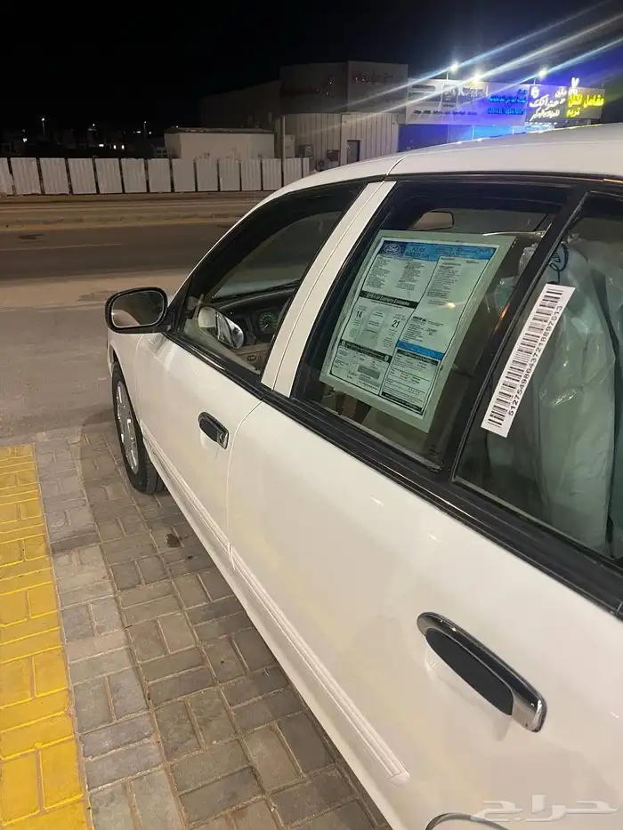 فورد بوليسي 2011 ماشي 106 الاف (تم البيع) 8