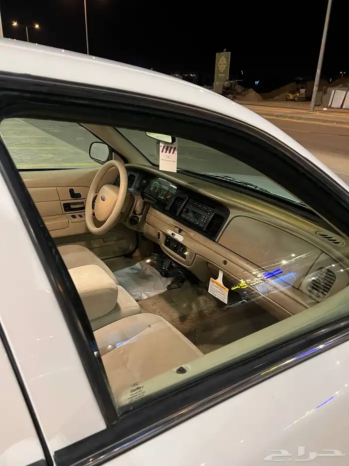 فورد بوليسي 2011 ماشي 106 الاف (تم البيع) 9