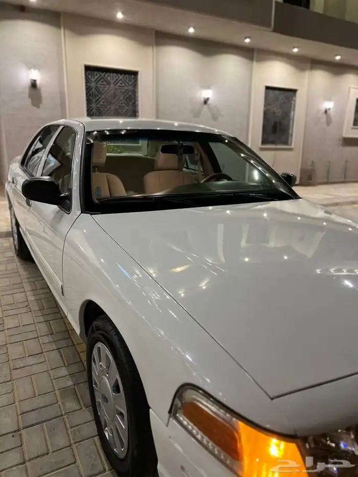 فورد بوليسي 2011 ماشي 106 الاف (تم البيع) 11