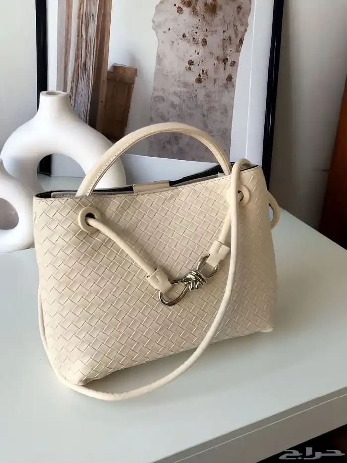 شنط بوتيقا هبة الصيف لاتفوتكم بنات 12