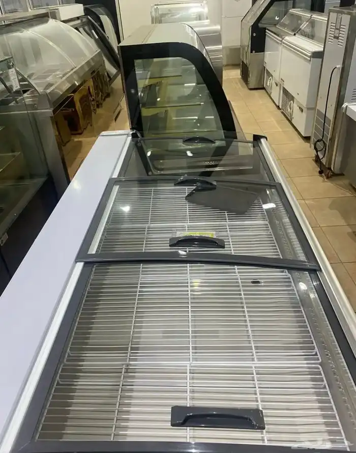 ثلاجات عرض اسماك و لحوم طازجة باب سحاب زجاج توصيل مجاني 2