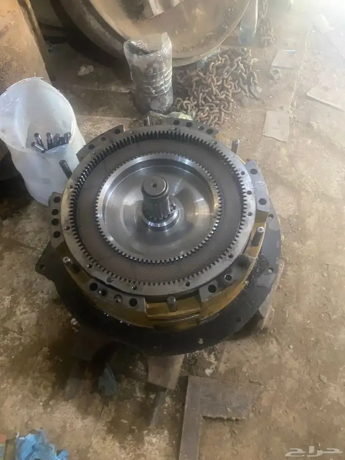 جير دركتر 65 بلدوزر قطع غيار مستخدمه 1